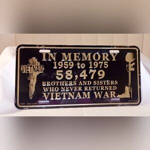 Gift Vintage Vietnam War Memorial License Plate